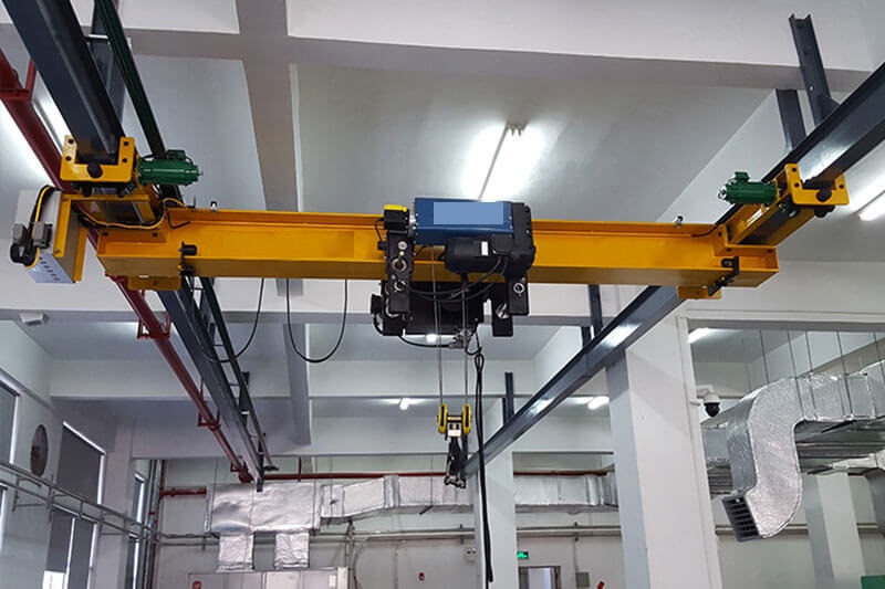 EOT CRANE